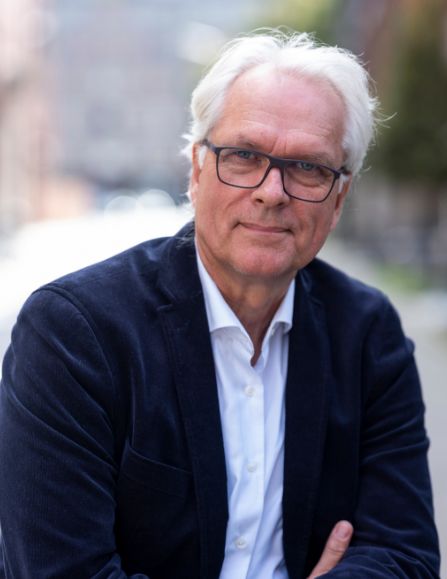 Roland Klingsporn verfügt über ein breites Fachwissen in den Bereichen Planungen im Hochbau, Energetische Massnahmen, Brandschutz, Schallschutz und Statik